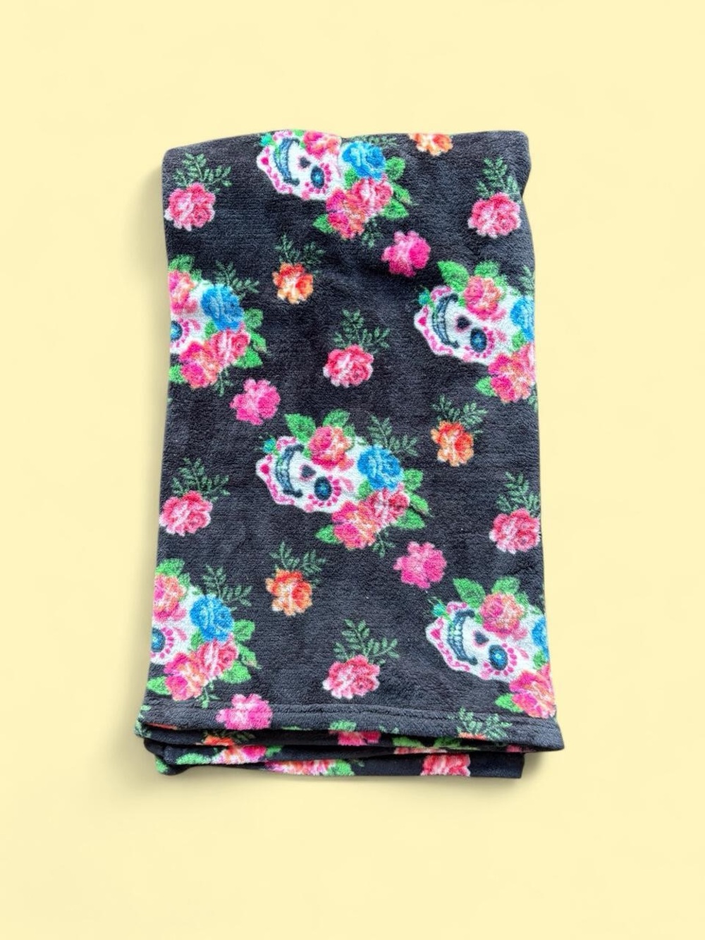 ✨Black floral skull fleece blanket with pink, blue, and orange✨